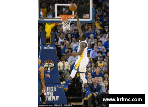 8868体育官网NBA格林飙踢全纪实：惊心动魄一幕重现！ - 副本